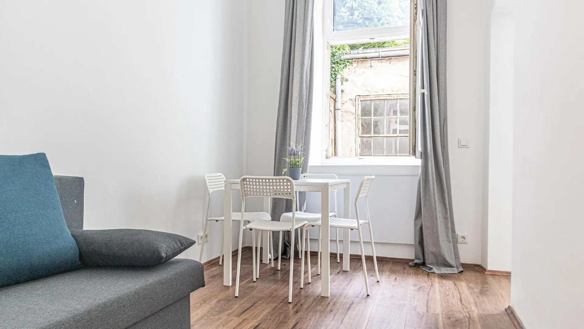 Amazing 1Br Apt, Next To Akh Building For Everyone Vienna 0*,  Austria
